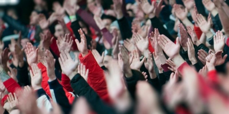 Thỏa sức tận hưởng những khoảnh khắc bóng đá mãn nhãn