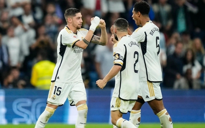 Sự tỏa sáng của các cá nhân kiệt xuất