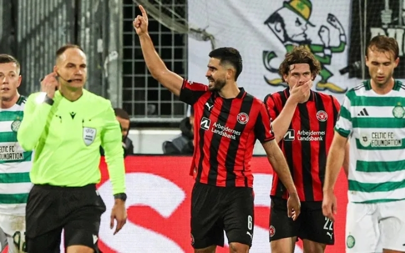 Midtjylland duy trì phong độ cao trong nhóm dẫn đầu