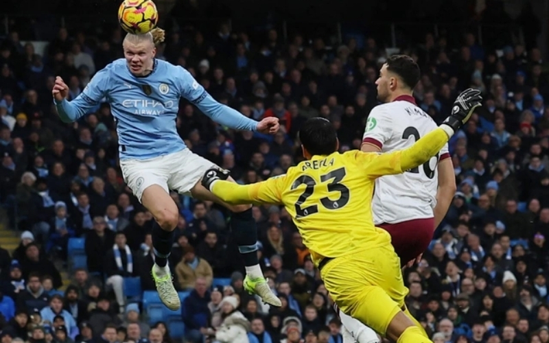 Nhìn lại trận Man City - West Ham: Sức mạnh hủy diệt, The Citizens thắng áp đảo.